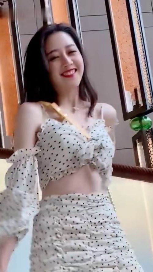 10719.jpg